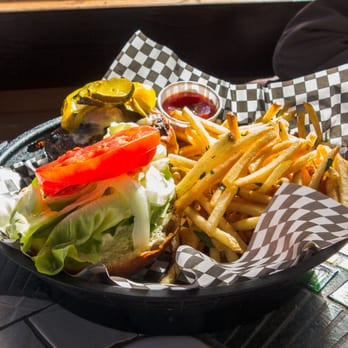 Robins Restaurant - Burger and fries - New American Near Me - Cambria, California Robins Restaurant - Burger and fries - New American Near Me - Cambria, California