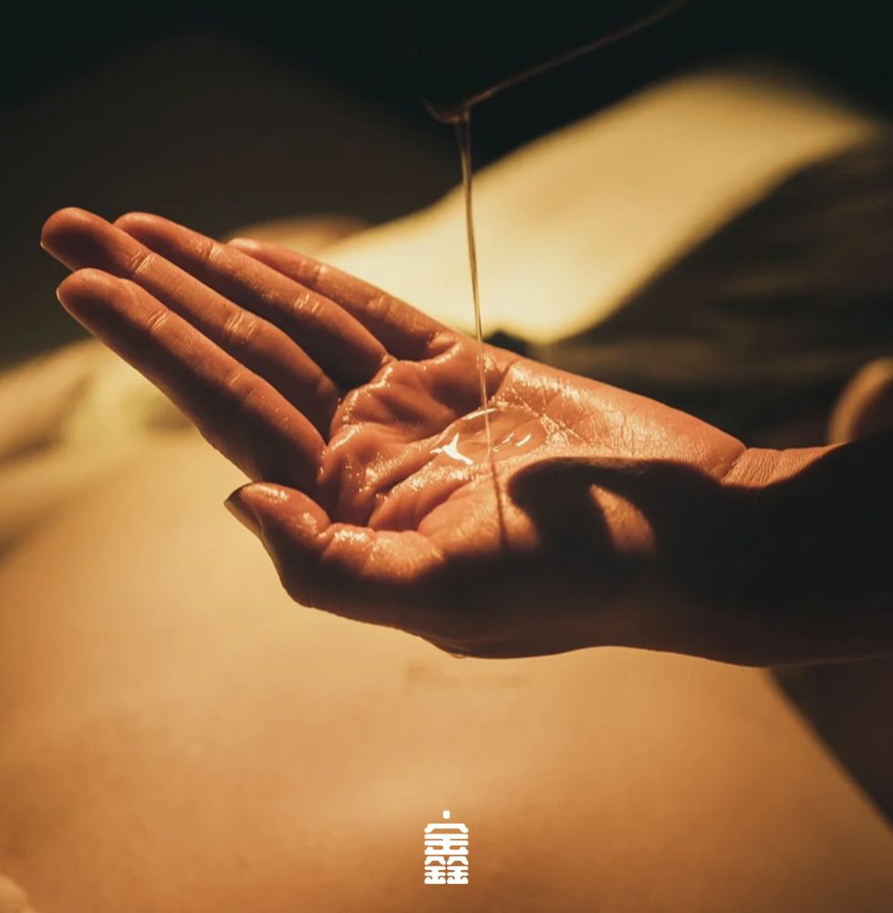 BEST ASIAN MASSAGE Updated October 2024 13 Photos & 17 Reviews