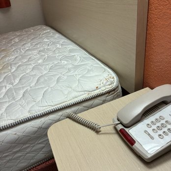 Motel 6 - Hotels Near Me - Big Bear Lake, California Motel 6 - Hotels Near Me - Big Bear Lake, California