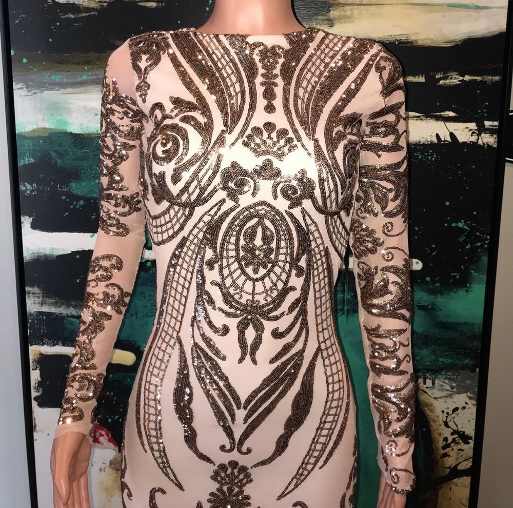 Couture by Valquiria Logo