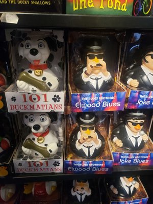Amsterdam Duck Store by null