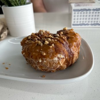 Parlor Doughnuts - Turtle is amazing - Donuts Near Me - Springfield, Missouri