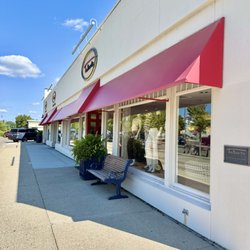 Talbots - Nice, convenient location