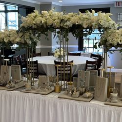 Noble Flower Shop - Calla lilies, hydrangeas, roses, and stock.