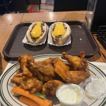 VIENNA INN - Updated September 2024 - 207 Photos & 422 Reviews - 120 ...