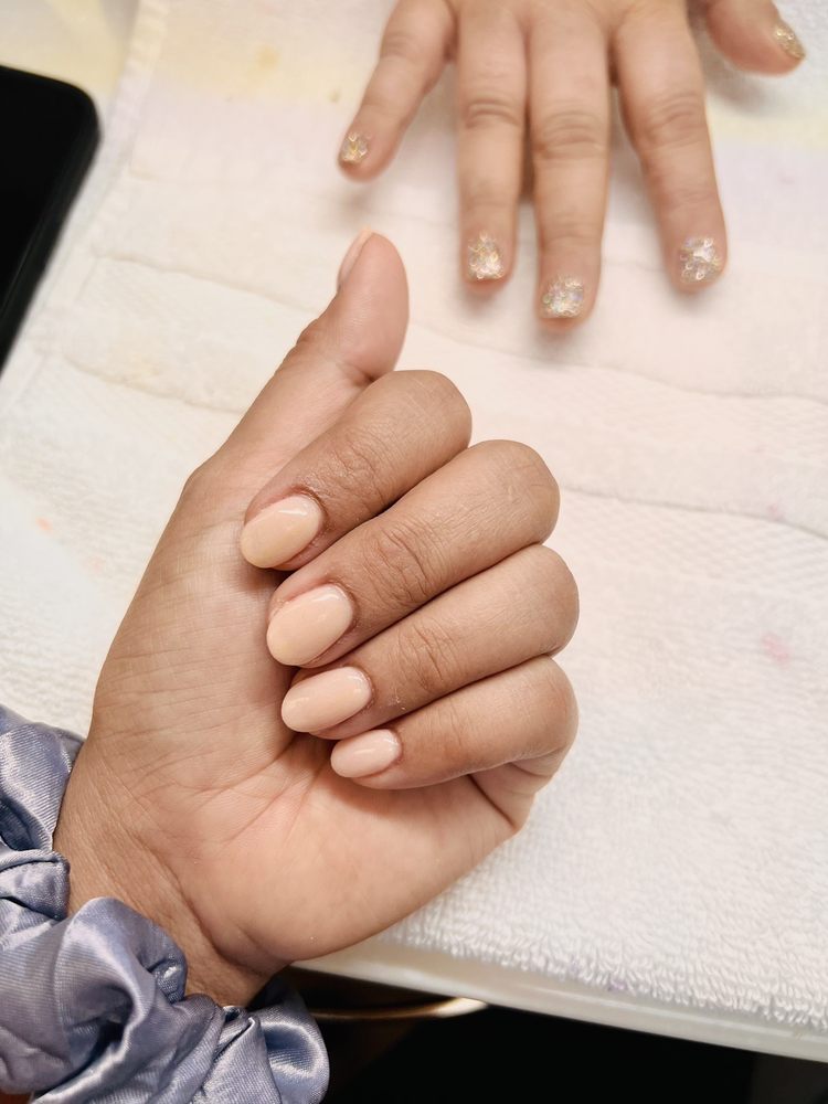 Creative Nail Spa gallery