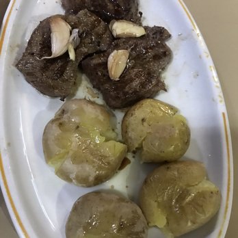 Restaurante O Arco - Veal and potatoes - Portuguese Near Me - Lisbon, 11 Restaurante O Arco - Veal and potatoes - Portuguese Near Me - Lisbon, 11