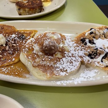 Snooze, an A.M. Eatery - Pancake fleights - Breakfast & Brunch Near Me - Tucson, Arizona Snooze, an A.M. Eatery - Pancake fleights - Breakfast & Brunch Near Me - Tucson, Arizona