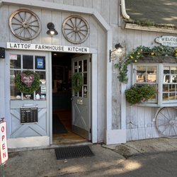 Lattof Farmhouse Kitchen