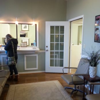 James R Sampson, DMD - Sampson Dentistry - Lobby - Periodontists Near Me - Hoover, Alabama James R Sampson, DMD - Sampson Dentistry - Lobby - Periodontists Near Me - Hoover, Alabama