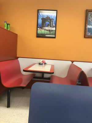 Tortilleria Y Taqueria Leon by null