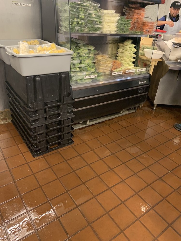 LONGWOOD FISH MARKET Updated October 2024 13 Photos & 13 Reviews