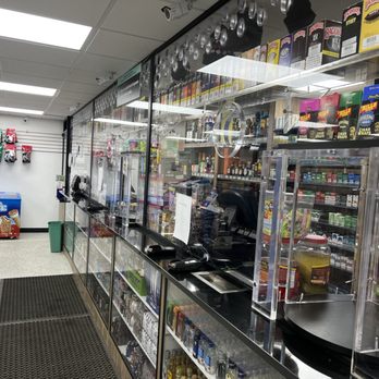 Econo-King - a grocery store filled with products - Beer, Wine & Spirits Near Me - Saginaw, Michigan Econo-King - a grocery store filled with products - Beer, Wine & Spirits Near Me - Saginaw, Michigan