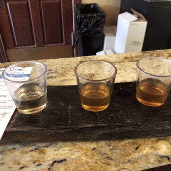 Door County Distillery - Tasting of 3 samples - Distilleries Near Me - Sturgeon Bay, Wisconsin Door County Distillery - Tasting of 3 samples - Distilleries Near Me - Sturgeon Bay, Wisconsin