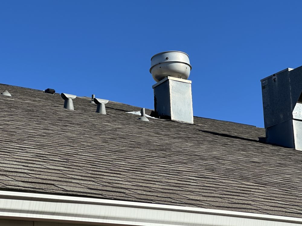 Slide of I Gotta Guy Roof Repairs