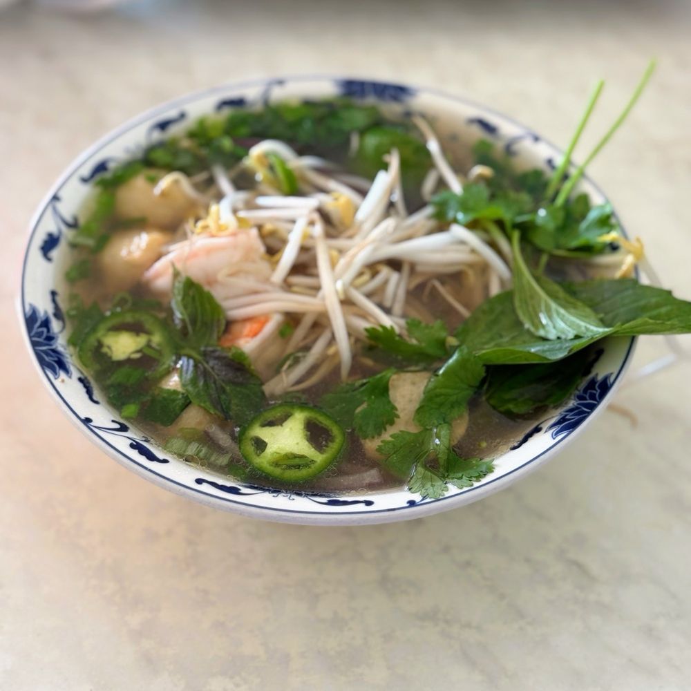 Pho Saigon - Vietnamese Near Me - Houston, Texas