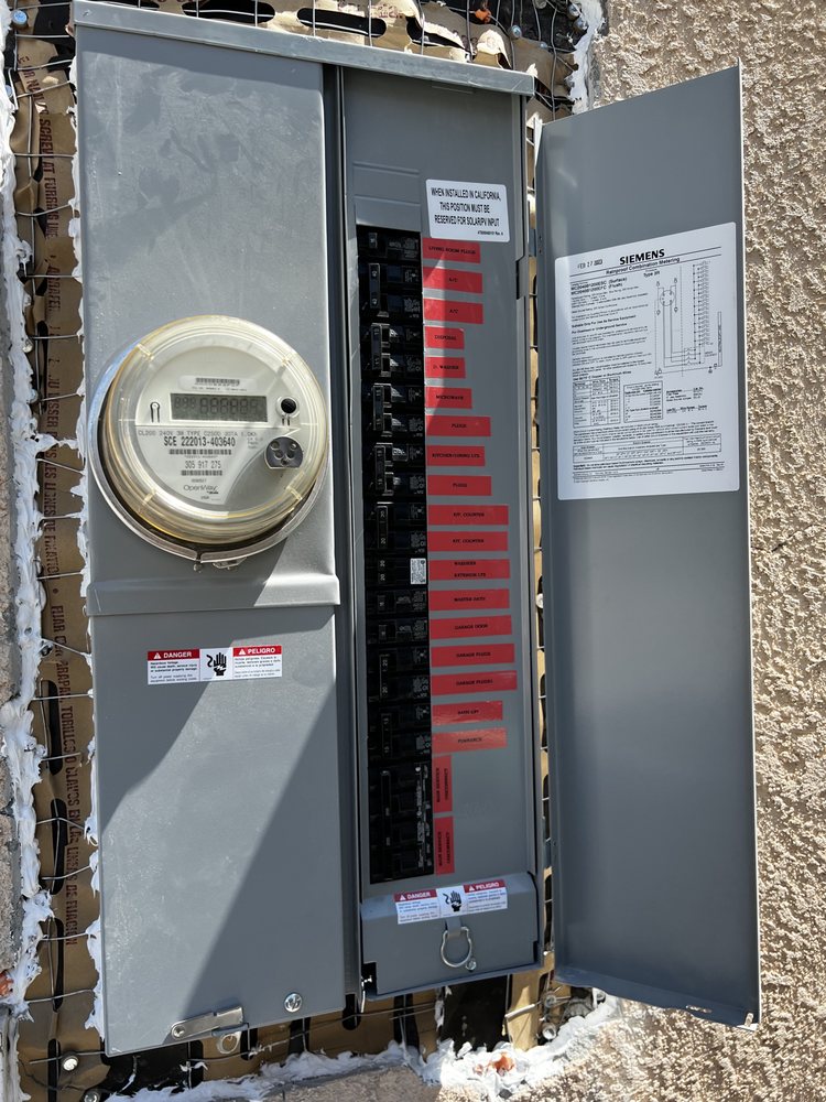 Slide of Aundrue Electric