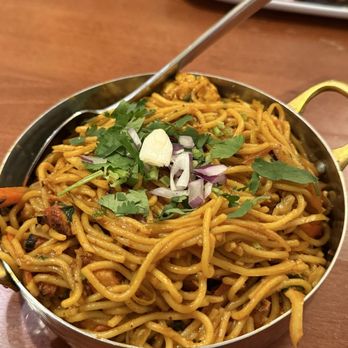 Himalayan Doko - Chicken Chow-Min - Pakistani Near Me - Washington, DC, District of Columbia