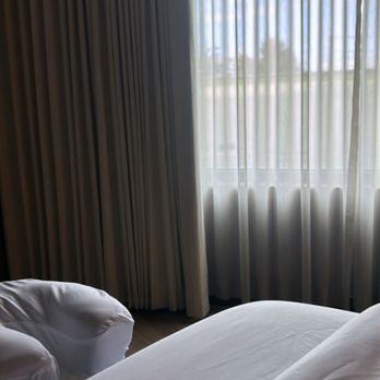 Sessions By Stephanie - Book a Massage at a Hotel or Airbnb - Reiki Near Me Sessions By Stephanie - Book a Massage at a Hotel or Airbnb - Reiki Near Me