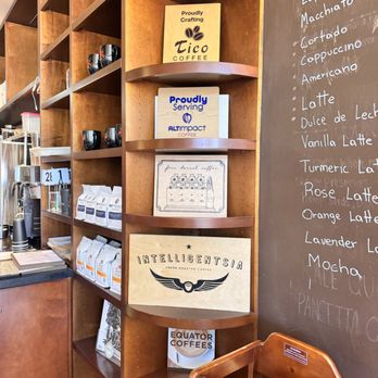 Red Berry Coffee Bar - Inside - Coffee & Tea Near Me - Los Altos, California Red Berry Coffee Bar - Inside - Coffee & Tea Near Me - Los Altos, California
