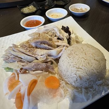 Pho Element - 09 - Hainanese Chicken with Rice (Boneless) - - Cm G Hi Nam - Vietnamese Near Me - San Mateo, California Pho Element - 09 - Hainanese Chicken with Rice (Boneless) - - Cm G Hi Nam - Vietnamese Near Me - San Mateo, California