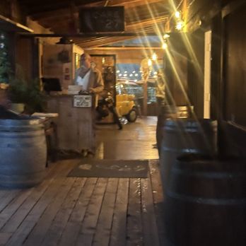 Cafe on 27 - Entrance - Breakfast & Brunch Near Me - Topanga, California