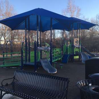 Draper Drive Park - Playground - Parks Near Me - Fairfax, Virginia Draper Drive Park - Playground - Parks Near Me - Fairfax, Virginia