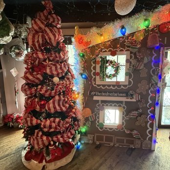 The Christmas Bar - Pop-Up Restaurants Near Me - Honolulu, Hawaii The Christmas Bar - Pop-Up Restaurants Near Me - Honolulu, Hawaii