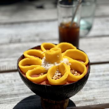Shaka Siargao - Bom Dia bowl - Acai Bowls Near Me - Mindanao, SUN Shaka Siargao - Bom Dia bowl - Acai Bowls Near Me - Mindanao, SUN