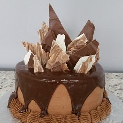 SugarDumplin's Cupcakes - Specialty Cakes