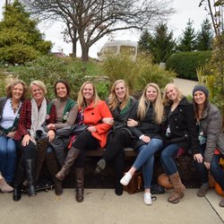 De Tours of Indiana Wines - Chillin at Oliver Winery