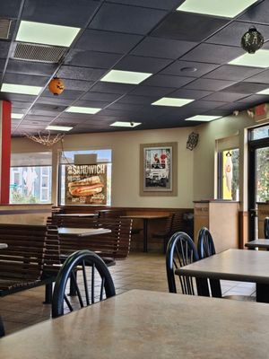 Wienerschnitzel by null