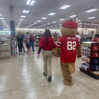 Buc-ee’s - I think a beaver just walked past me - Gas Stations Near Me - Mount Crawford, Virginia Buc-ee’s - I think a beaver just walked past me - Gas Stations Near Me - Mount Crawford, Virginia