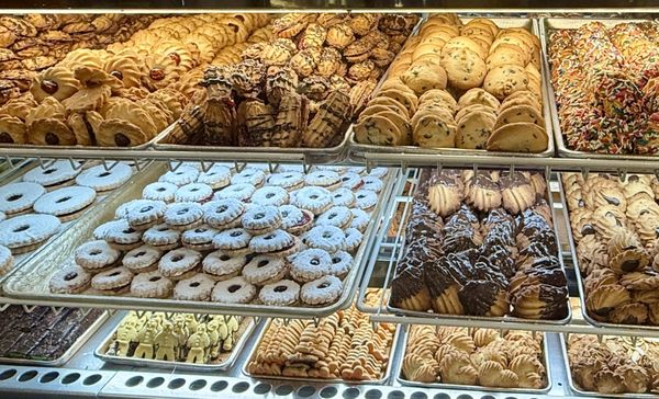 Parisi Bakery by null Parisi Bakery by null