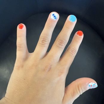 Castle Nails - Kids Gel mani with design - Nail Salons Near Me - Castle Rock, Colorado Castle Nails - Kids Gel mani with design - Nail Salons Near Me - Castle Rock, Colorado