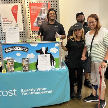 Ben & Jerry’s - Amazing Staff - Ice Cream & Frozen Yogurt Near Me - Houston, Texas
