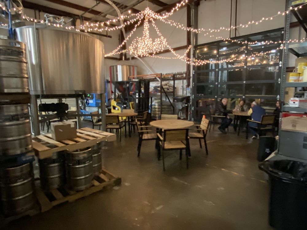 LINCOLN & SOUTH BREWING COMPANY Updated July 2024 101 Photos & 72