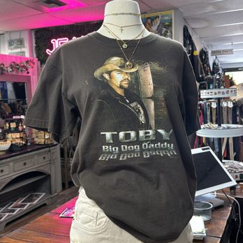 Gracie’s Closet - Thrift Stores Near Me - Salem, Oregon