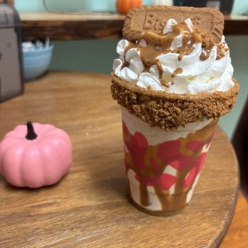 Rock Hill Creamery - Biscoff Cookie Milkshake - Ice Cream & Frozen Yogurt Near Me - Shepherdstown, West Virginia Rock Hill Creamery - Biscoff Cookie Milkshake - Ice Cream & Frozen Yogurt Near Me - Shepherdstown, West Virginia