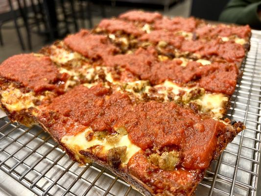 The Rec Pizza & Detroit Eats by null