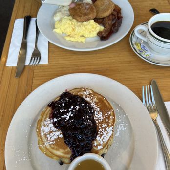 Clinton St. Baking - Pancakes + grits, eggs, bacon, and deep-fried tomatoes. - Bakeries Near Me - New York, New York Clinton St. Baking - Pancakes + grits, eggs, bacon, and deep-fried tomatoes. - Bakeries Near Me - New York, New York