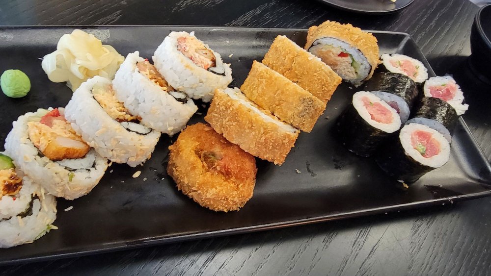 SUSHI X CARTIER Updated May 2024 1019 Avenue Cartier, Québec