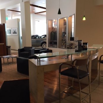 Fields Jaguar Madison - Jaguar Madison Customer Lounge - Auto Repair Near Me - Madison, Wisconsin