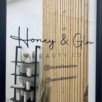 Honey & Glow Beauty - Hair Stylists Near Me Honey & Glow Beauty - Hair Stylists Near Me
