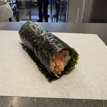 Yunomi Handroll - Spicy Tuna - Japanese Near Me - Culver City, California Yunomi Handroll - Spicy Tuna - Japanese Near Me - Culver City, California