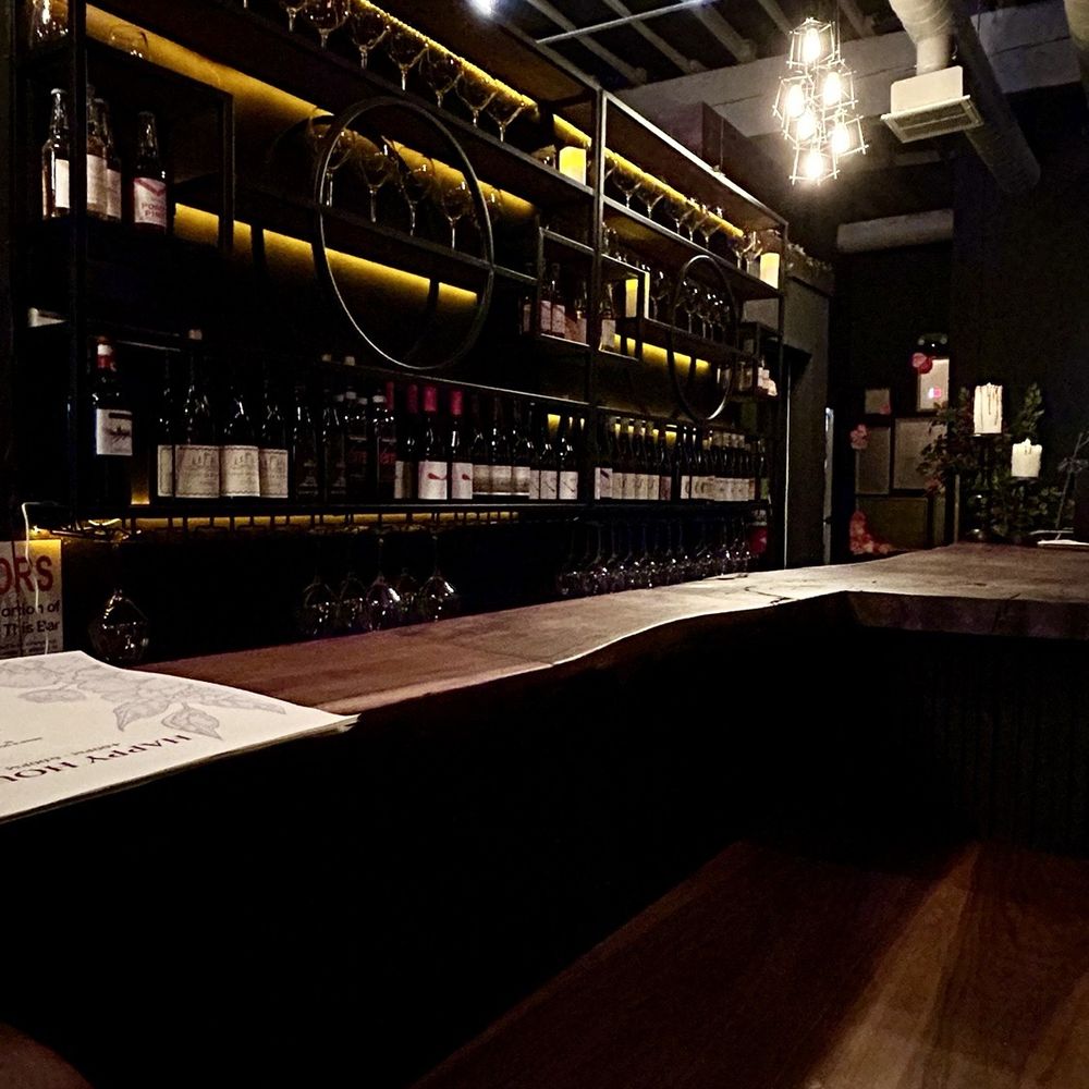 Naso - Beautiful Live Edge Bar - Wine Bars Near Me - Portland, Oregon Naso - Beautiful Live Edge Bar - Wine Bars Near Me - Portland, Oregon