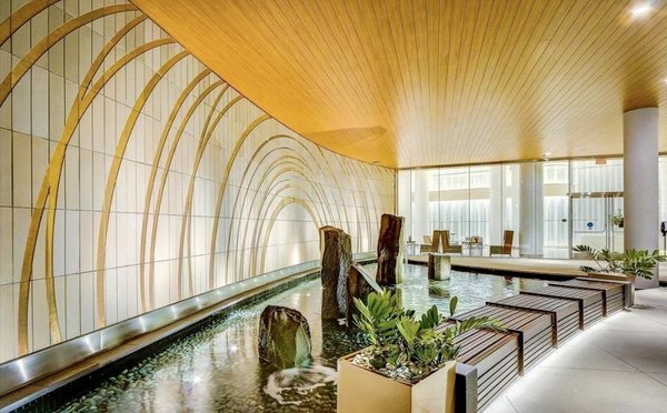 Pacific Gate By Bosa by null