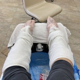 Jelly pedicure comes with paraffin wrap Jelly pedicure comes with paraffin wrap