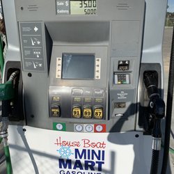 Houseboat Mini-Mart