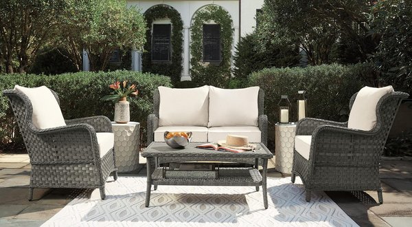Fortunoff Backyard Store by null